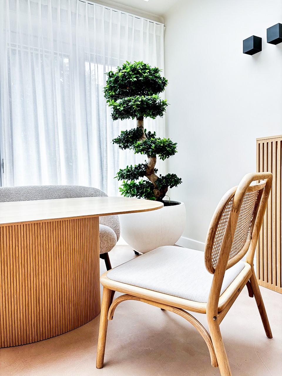 Piezas de Kave Home en una joya Art Déco en Namur